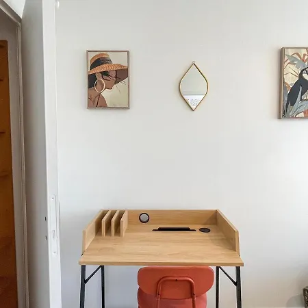 T2 Cosy Avec Parking Gratuit & Transports Au Pied Cherbourg-en-Cotentin